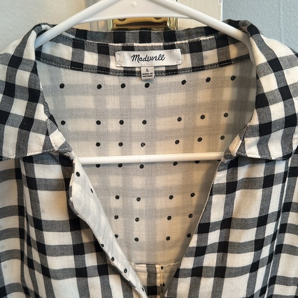 Madewell Women's Black and White Blouse 🤍🖤 - Picture 4 of 5